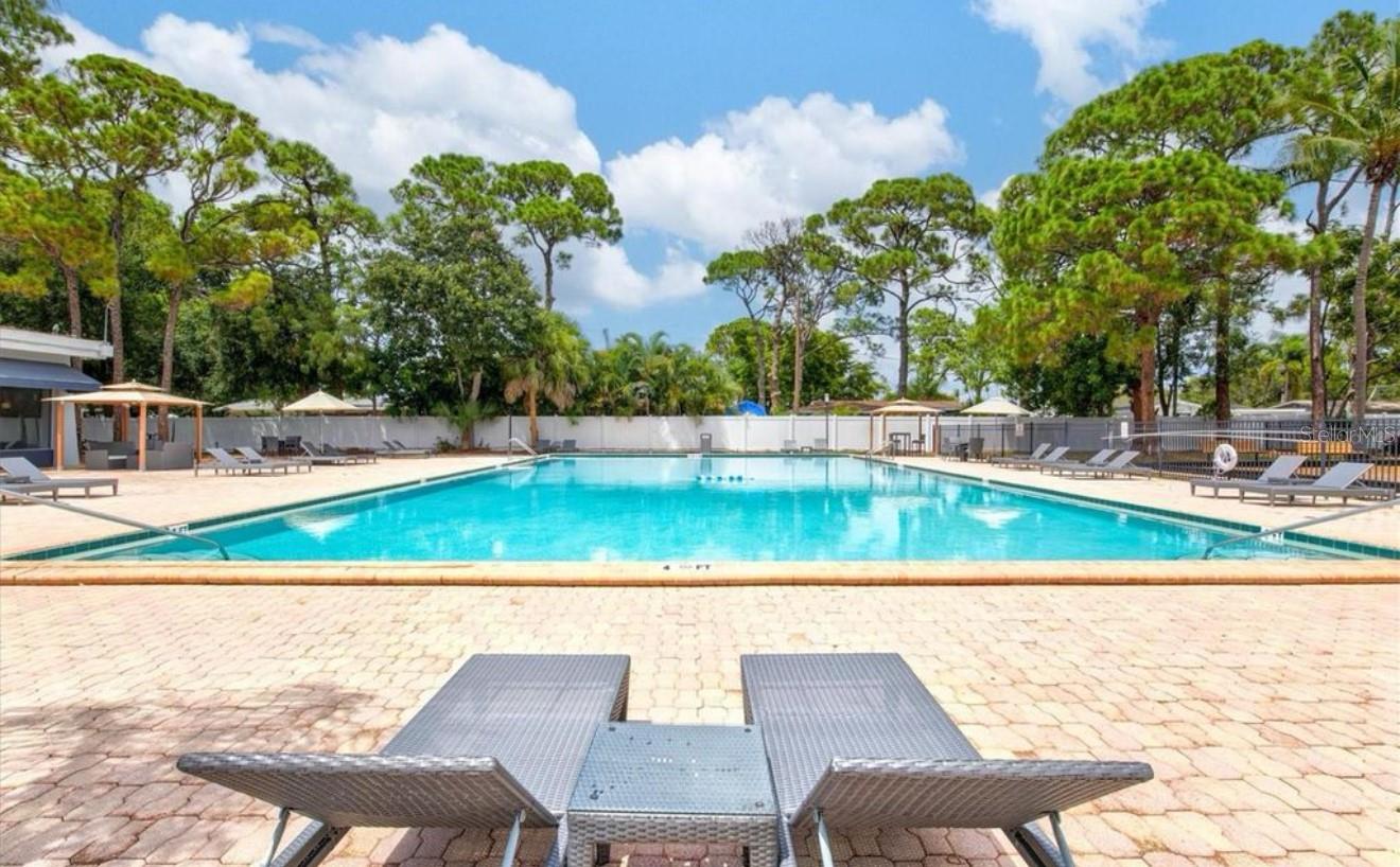 2700 COCONUT BAY LN #427