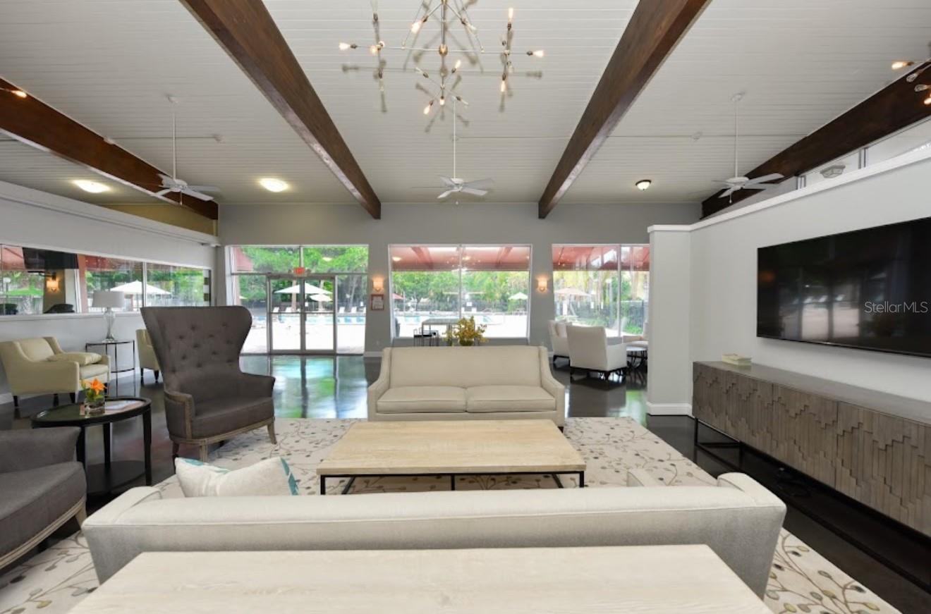 2700 COCONUT BAY LN #427