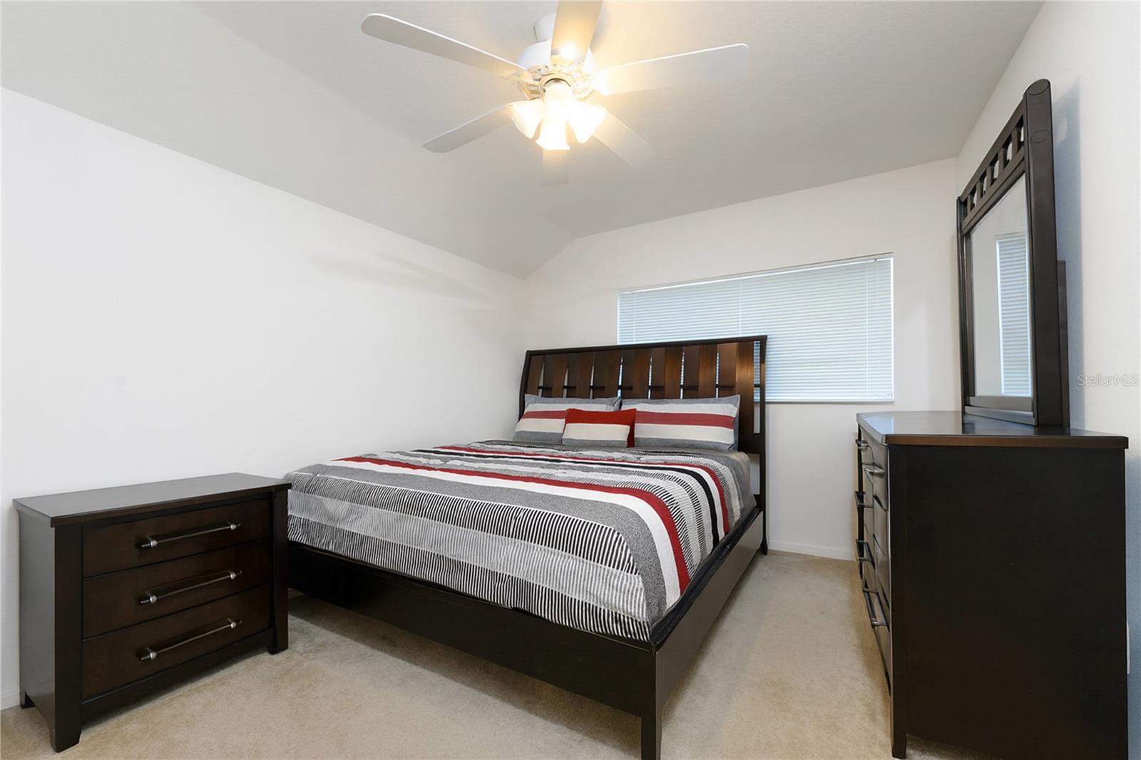 3153 PRAIRIE IRIS DR