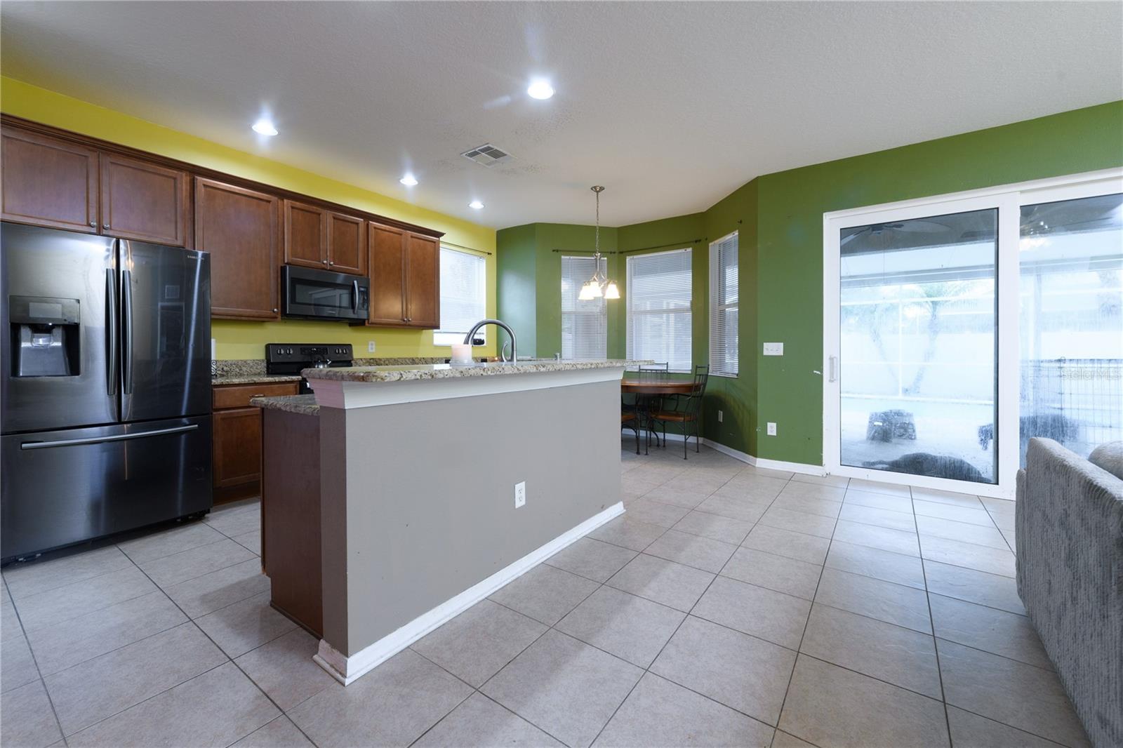 3153 PRAIRIE IRIS DR