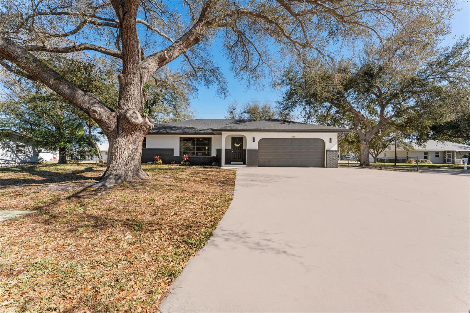 4227 BLOSSOM RD