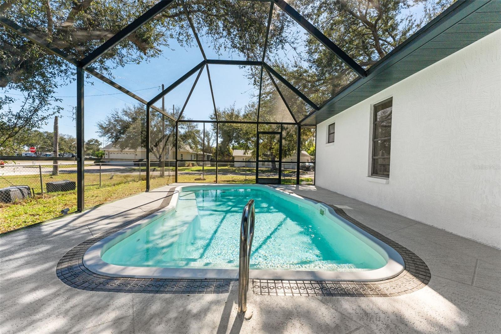 4227 BLOSSOM RD