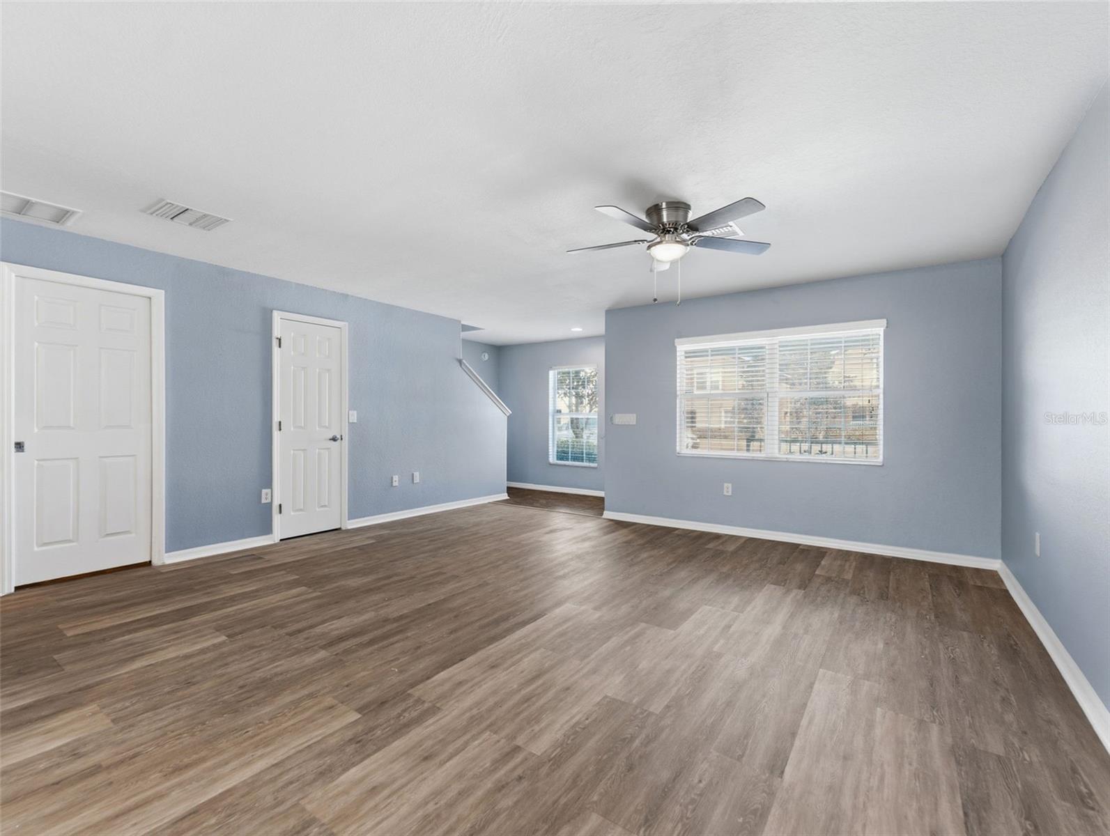 27540 DESERT WILLOW WAY