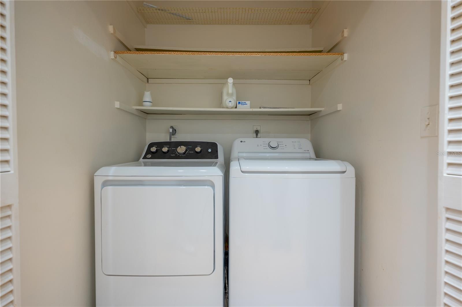 6860 WHITMAN CT #32B