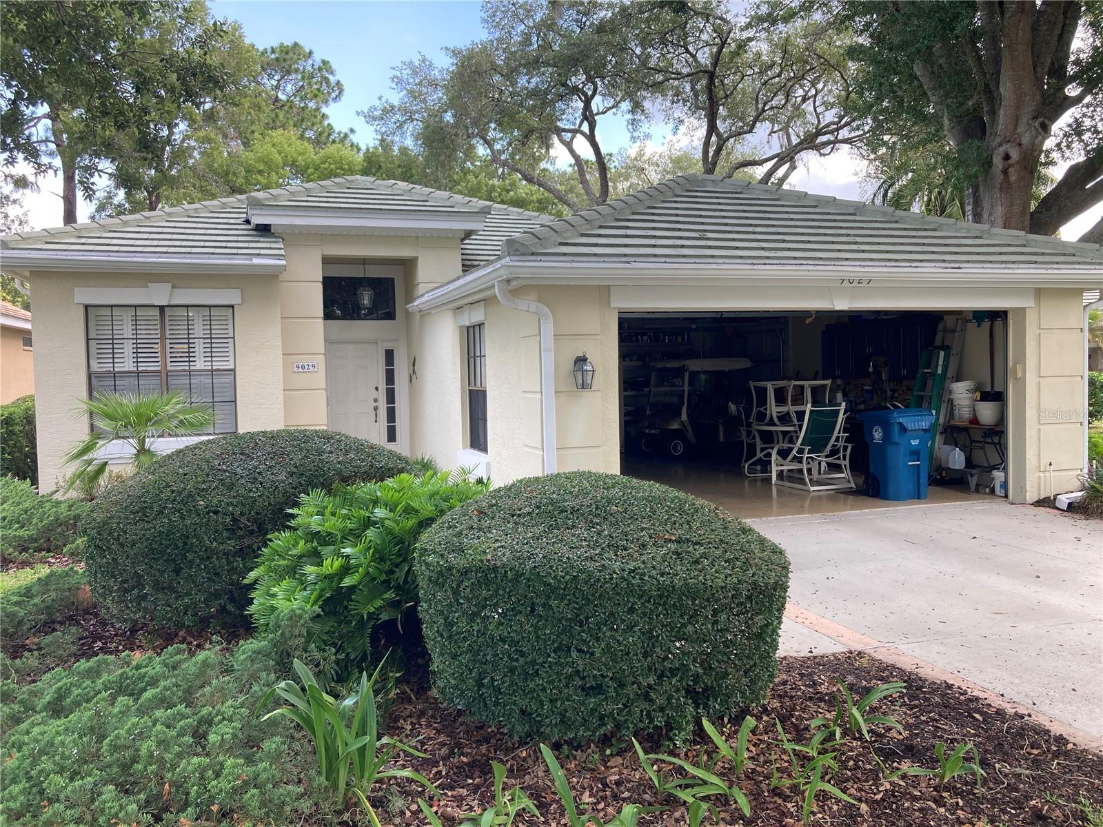 9029 PENELOPE DR