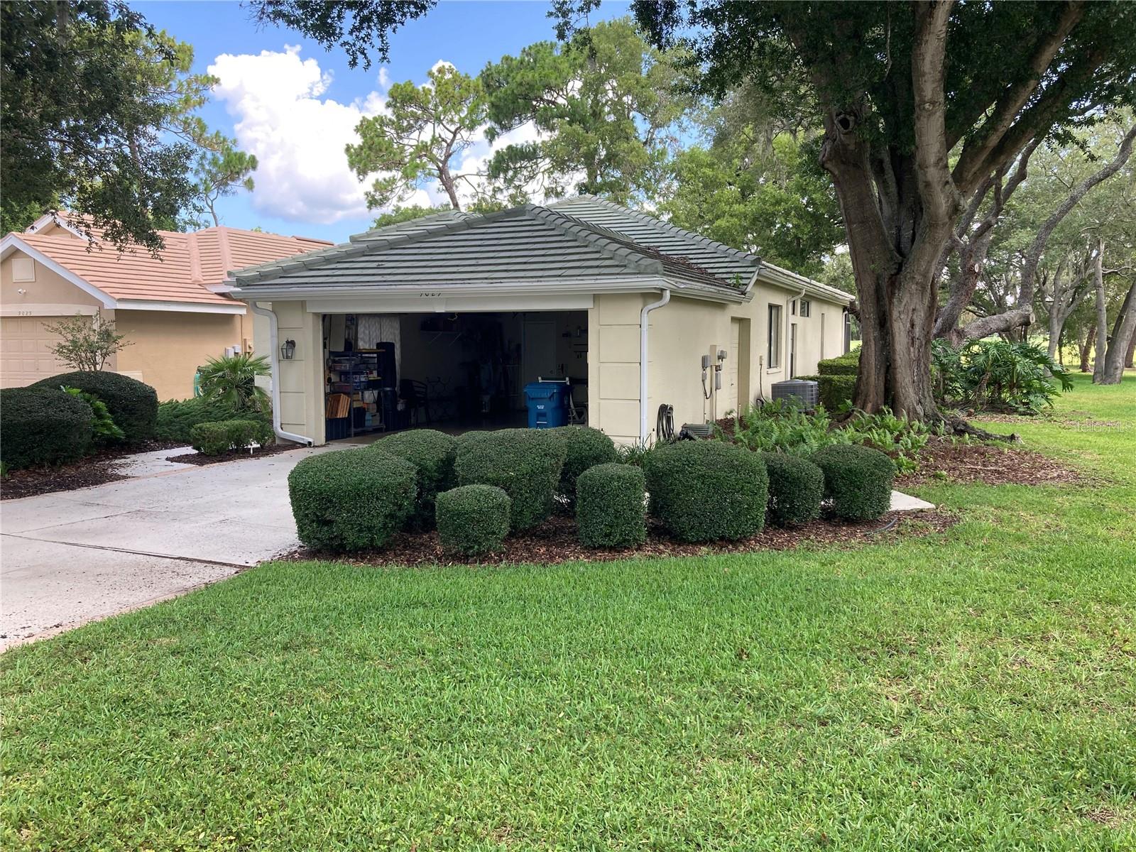 9029 PENELOPE DR