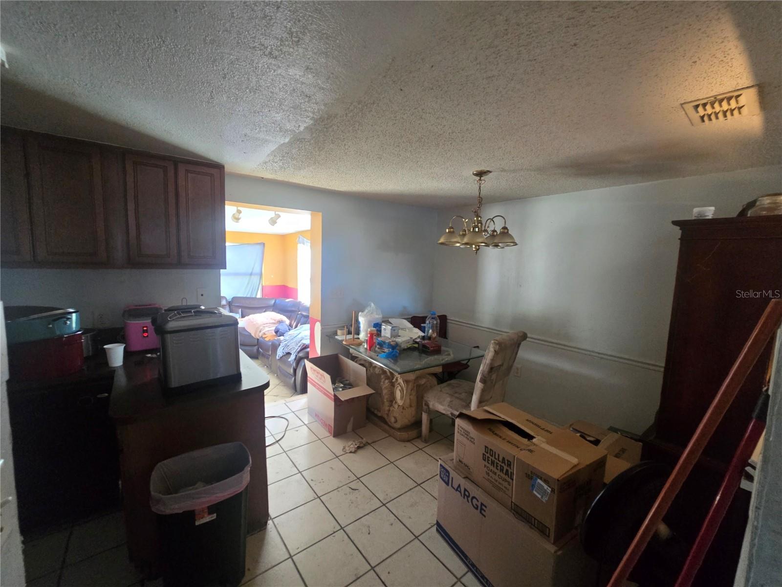 3016 FLETCHER AVE