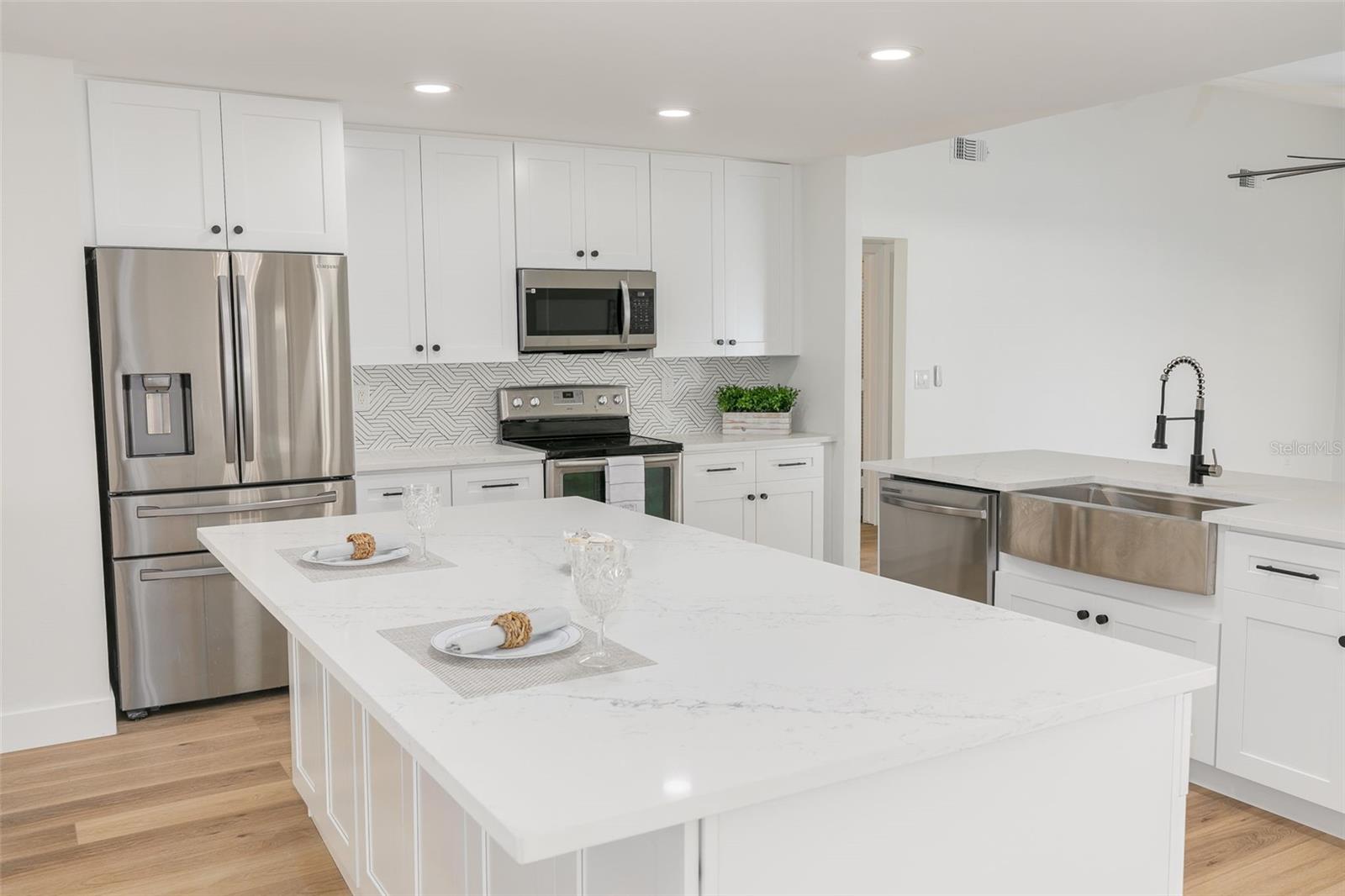 12209 STEPPINGSTONE BLVD