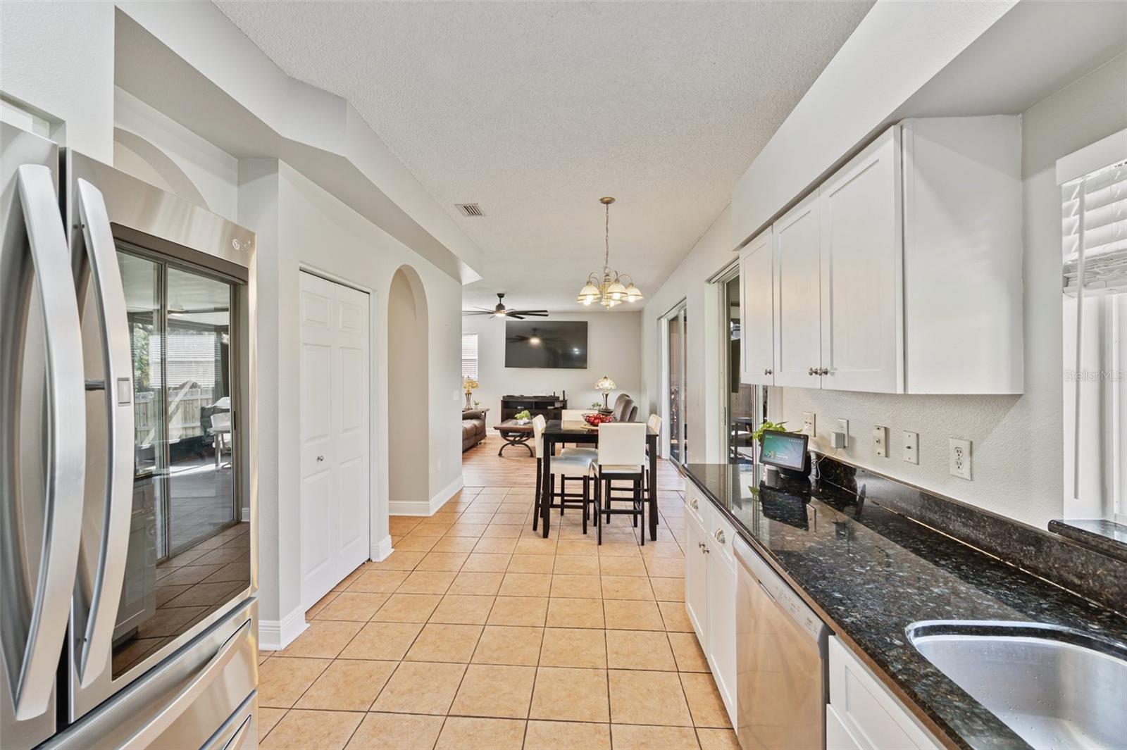 8106 STONEFIELD WAY