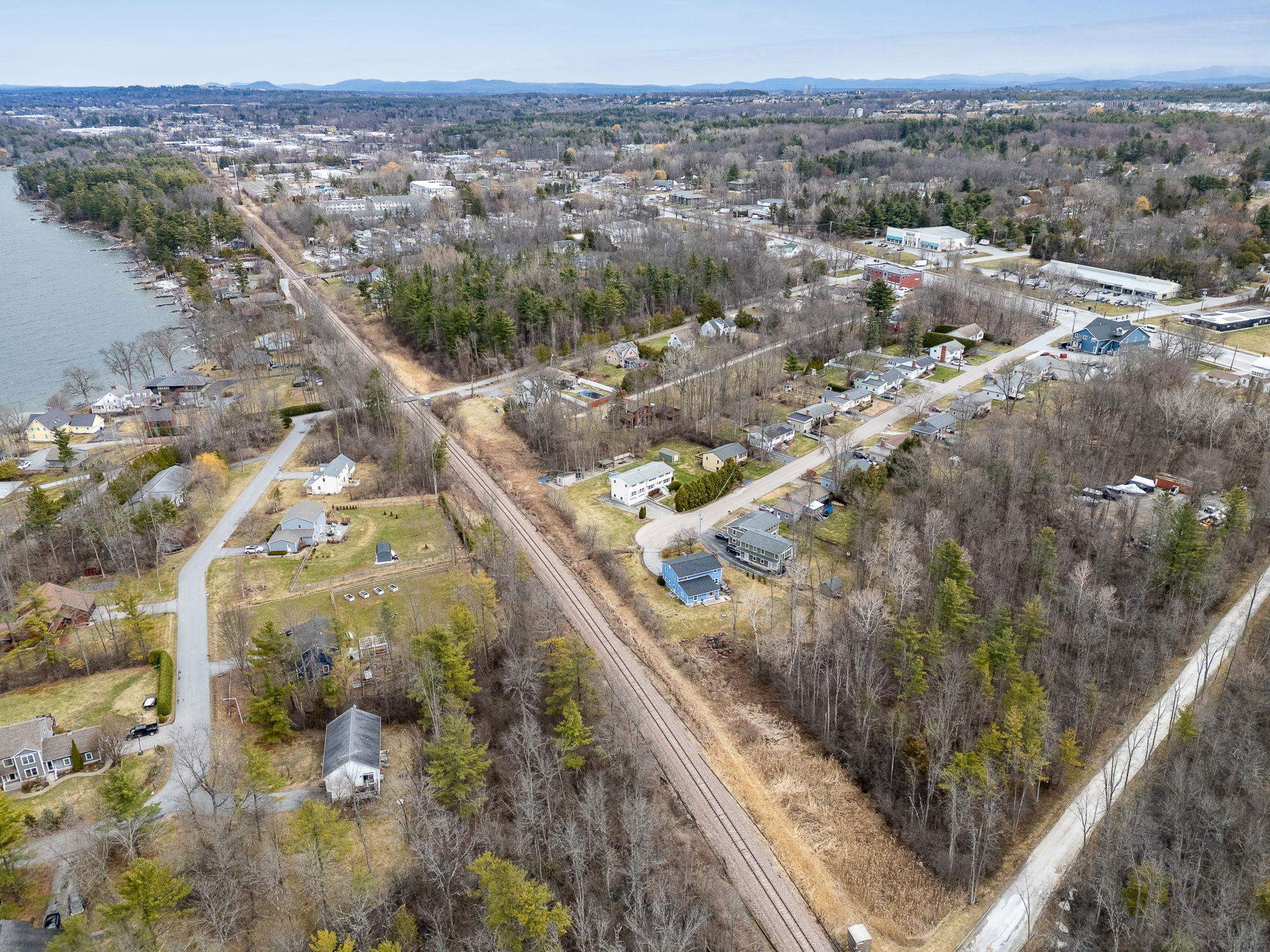 166 Lakeview Drive
