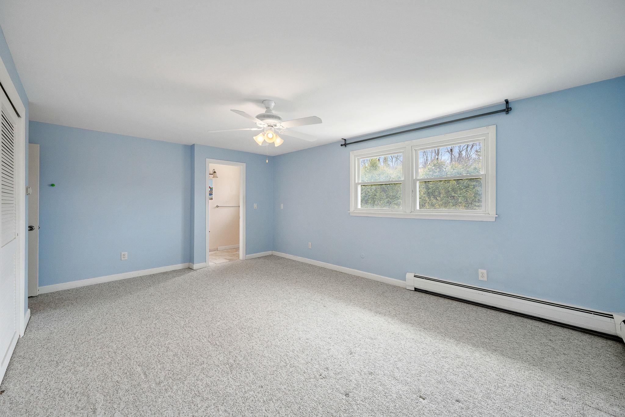 166 Lakeview Drive