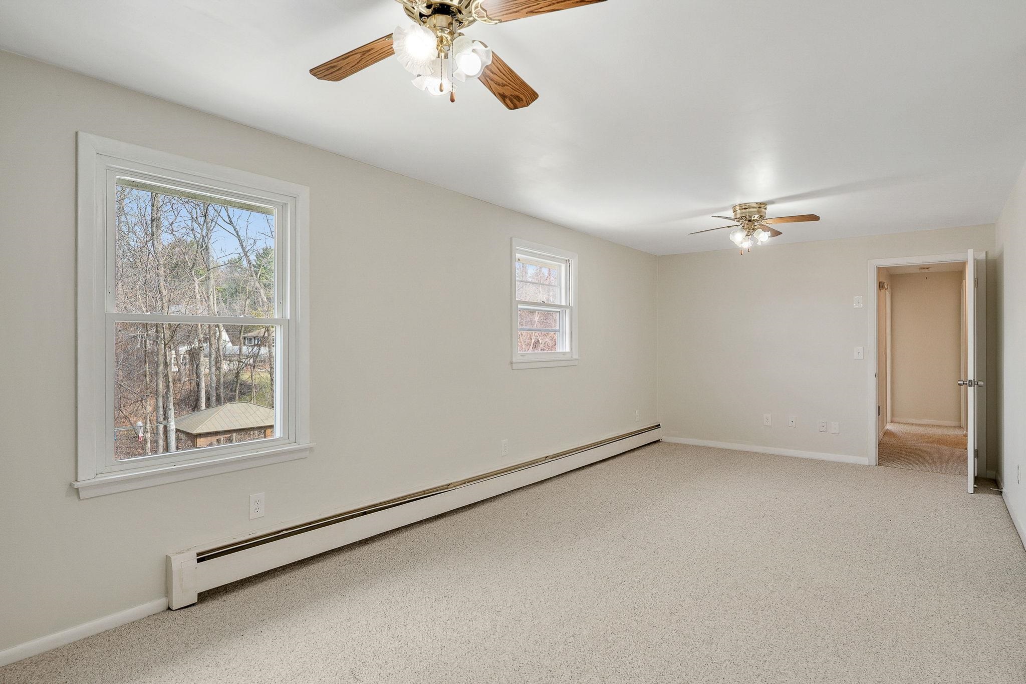 166 Lakeview Drive