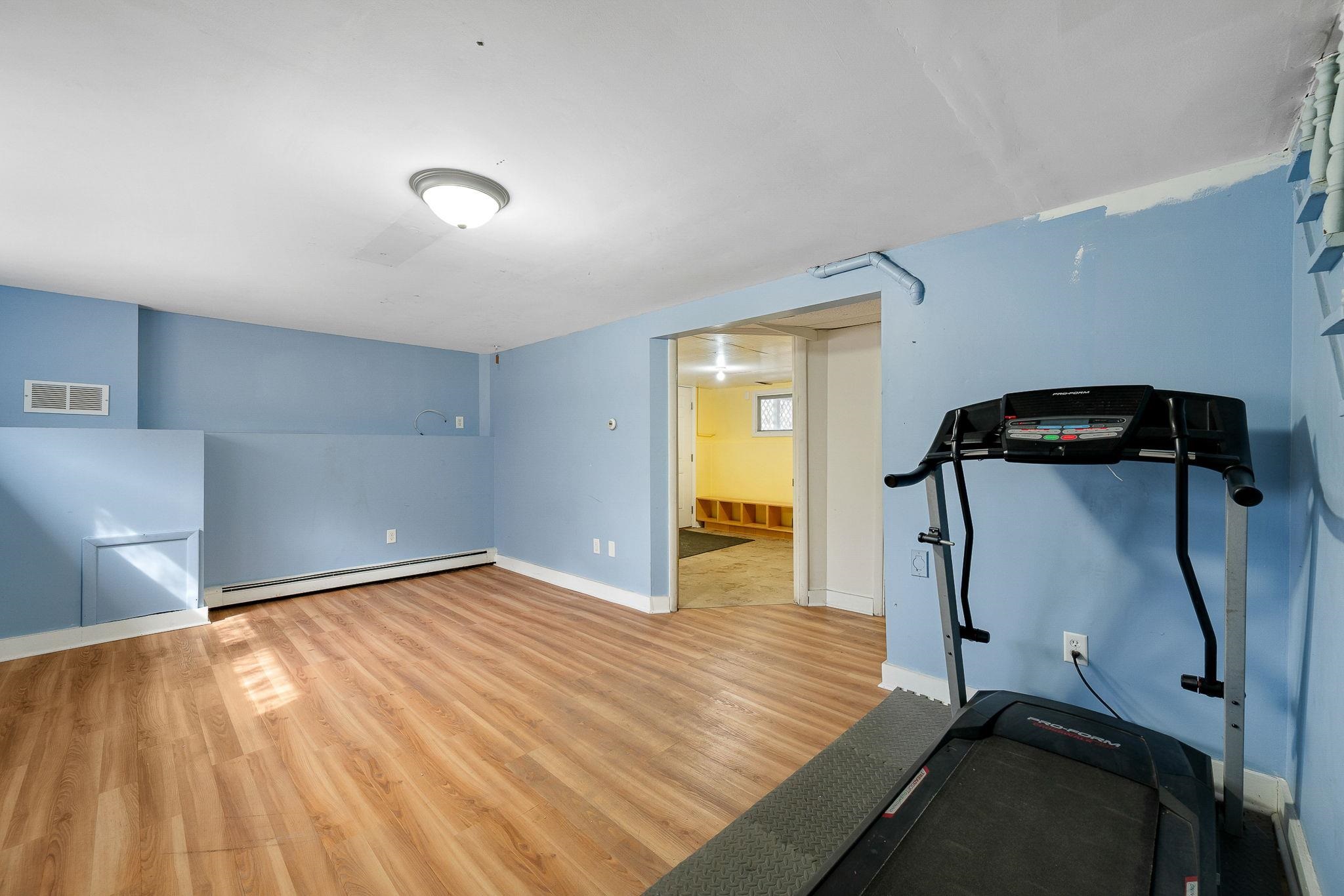 166 Lakeview Drive