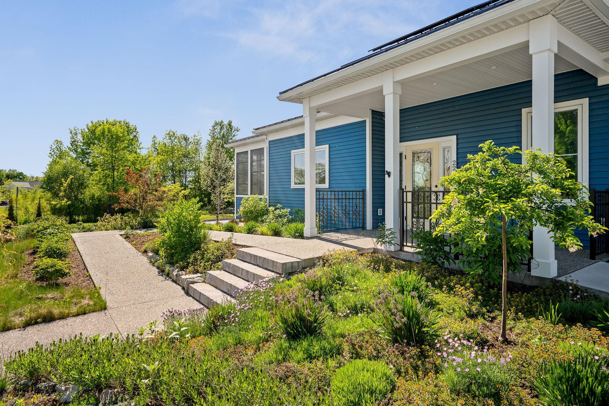 225 Midland Avenue