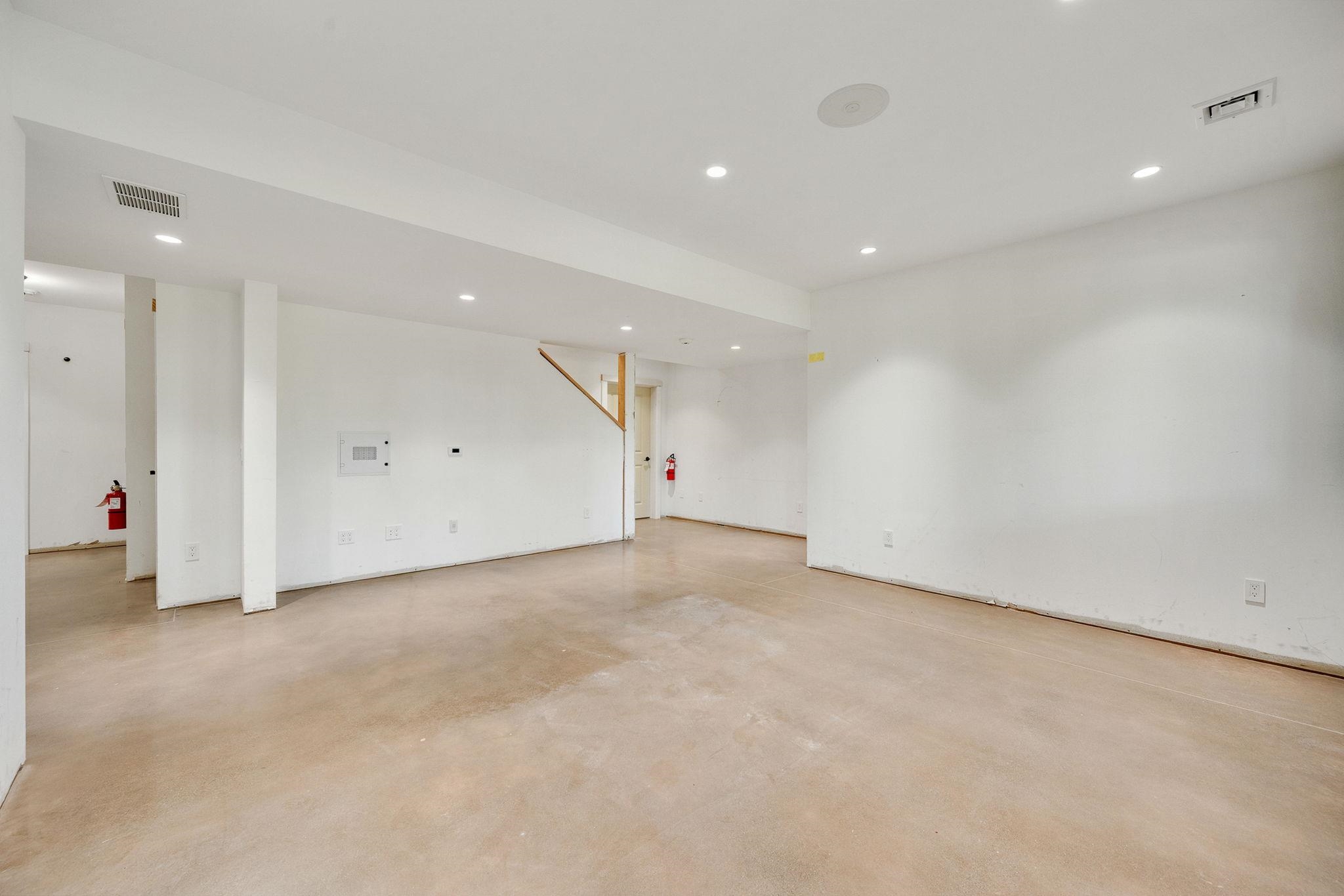 225 Midland Avenue