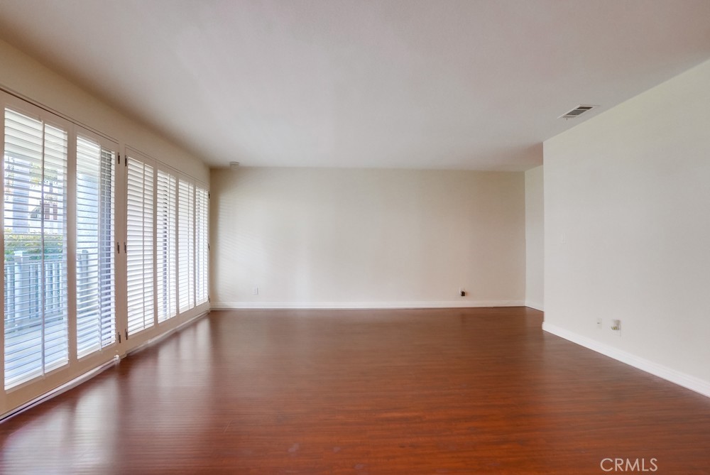 2113 W 25th Street 2