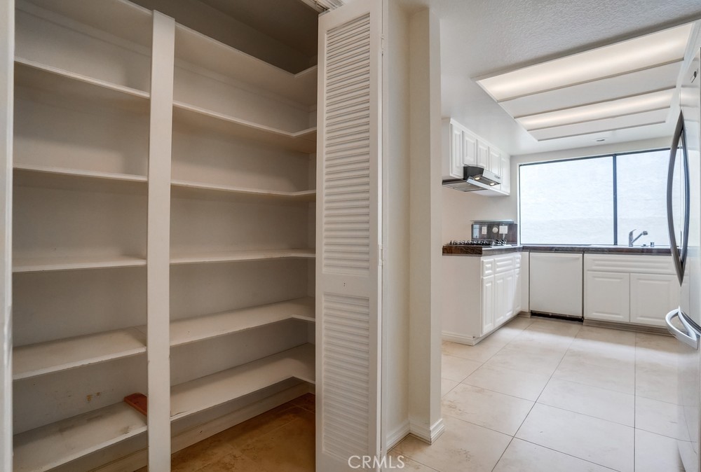 2113 W 25th Street 2