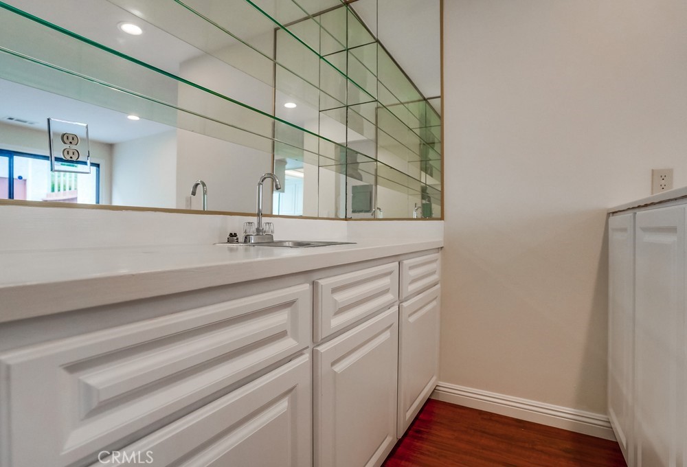 2113 W 25th Street 2