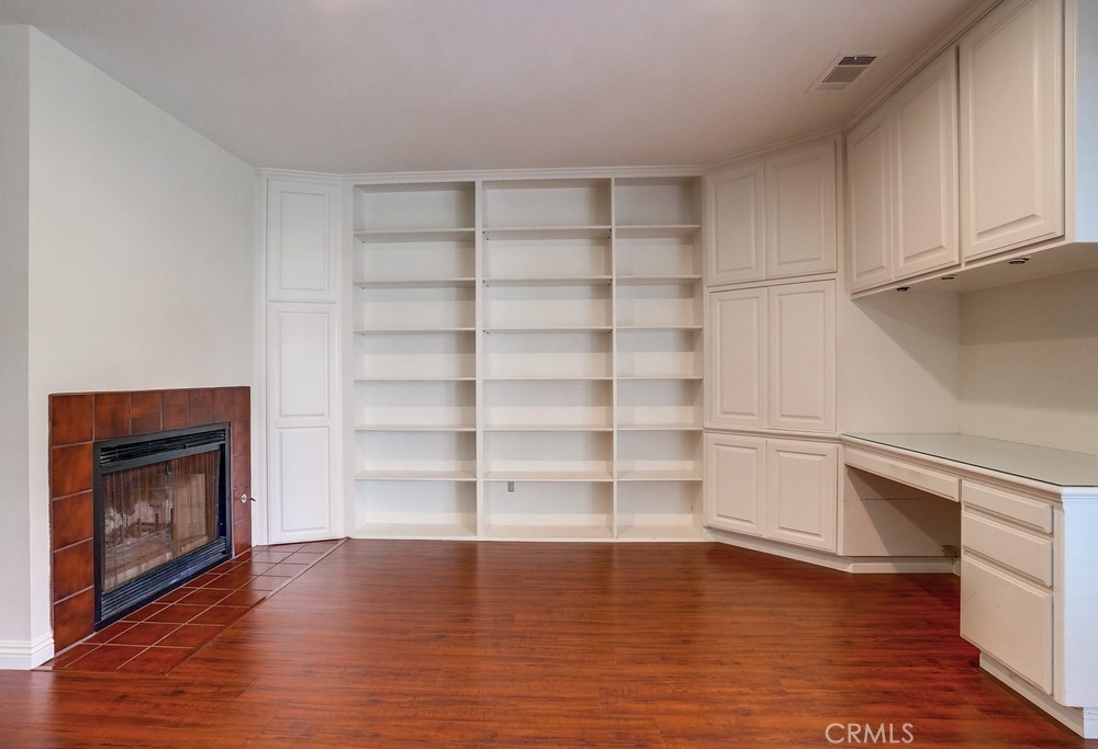 2113 W 25th Street 2