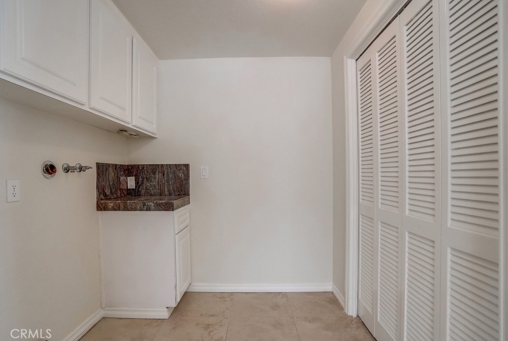 2113 W 25th Street 2