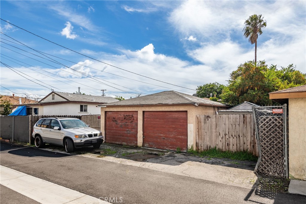 4209 W 162nd Street