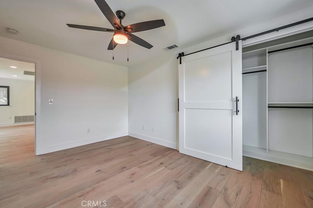 21975 Strawberry Lane