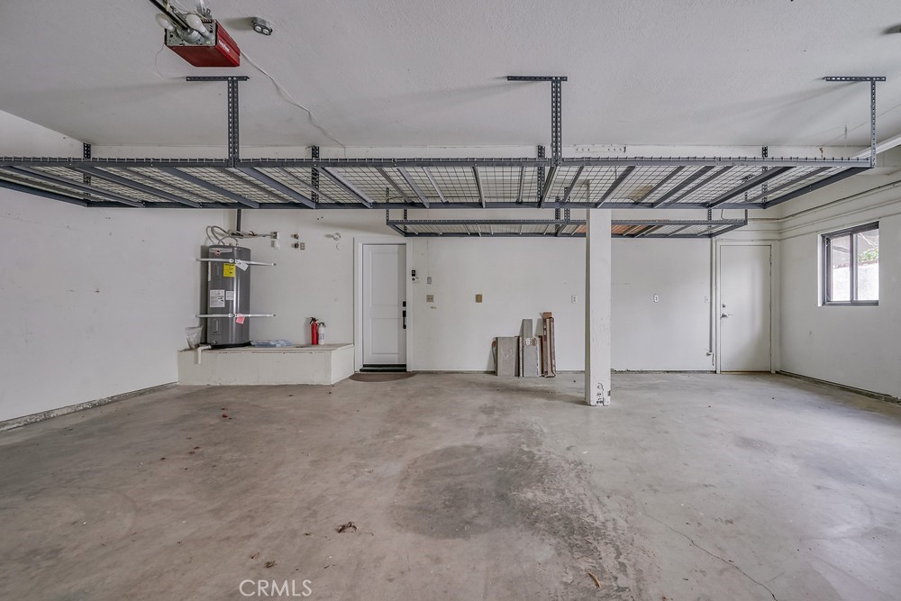 21975 Strawberry Lane