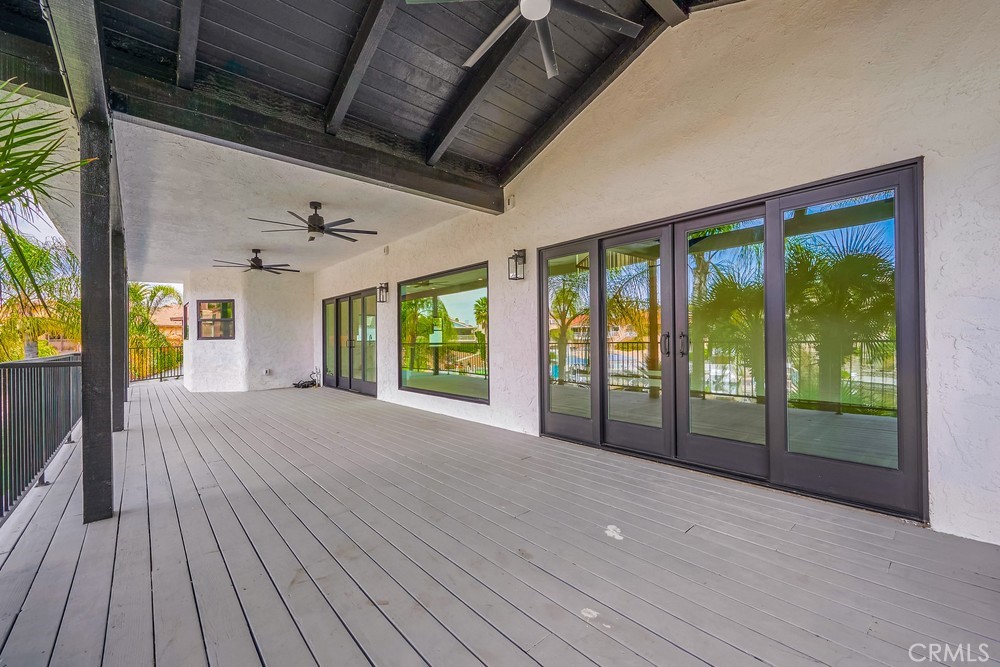 21975 Strawberry Lane