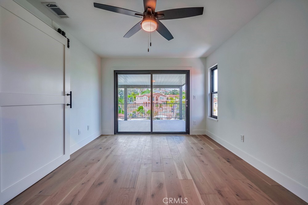 21975 Strawberry Lane