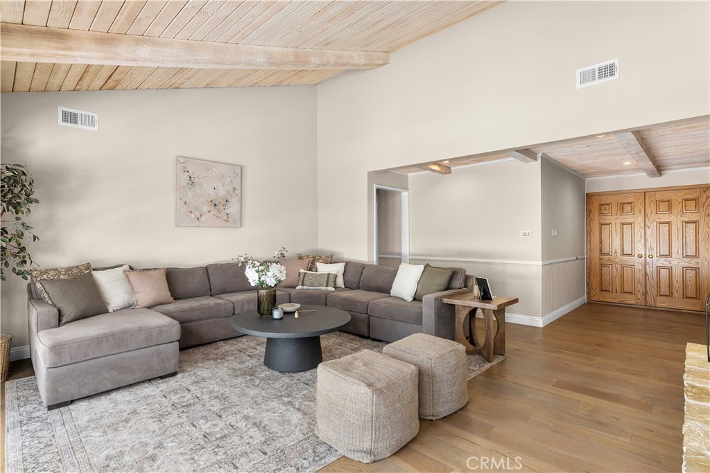 38 Chuckwagon Road