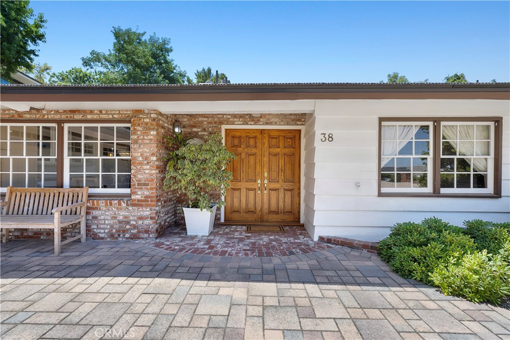 38 Chuckwagon Road