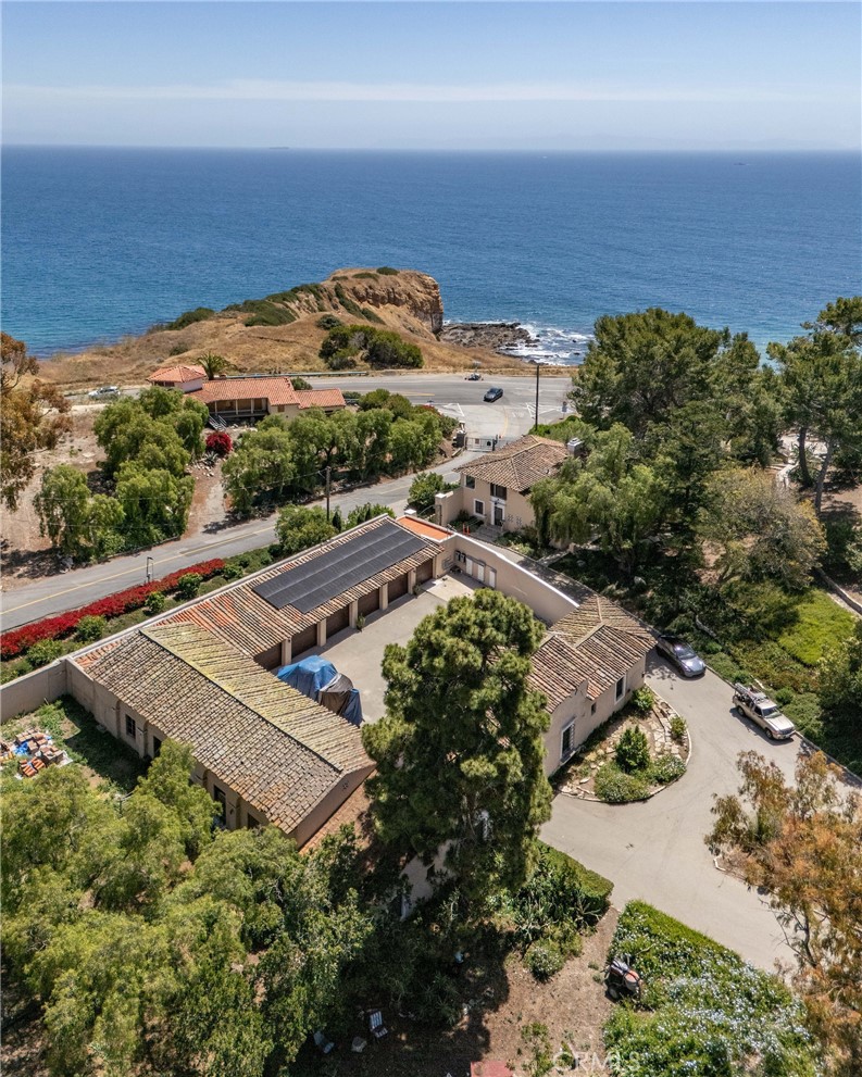 1 Peppertree Drive