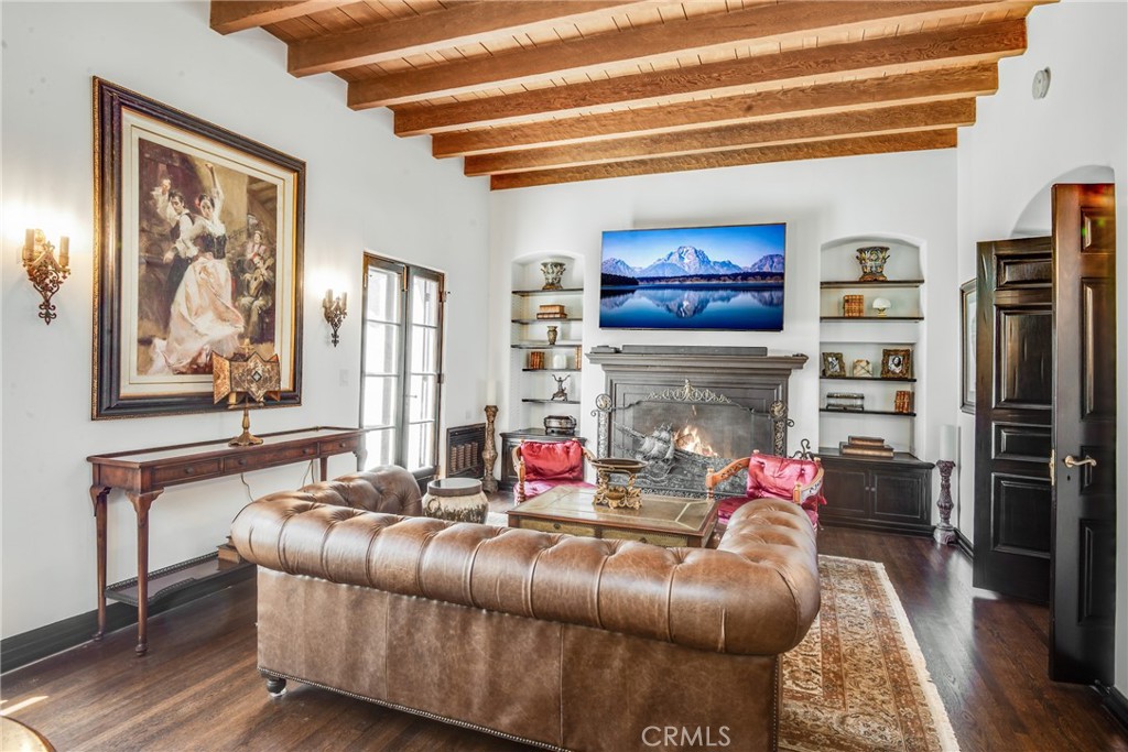 1 Peppertree Drive