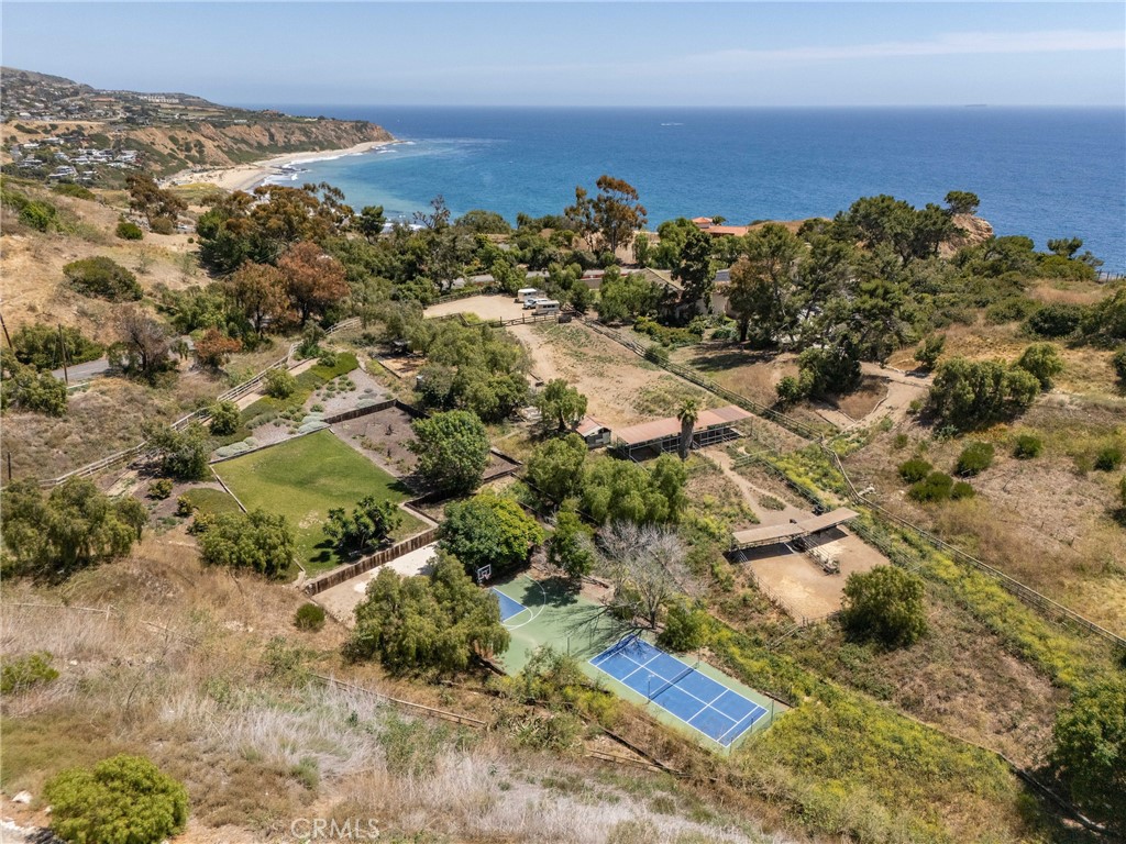 1 Peppertree Drive