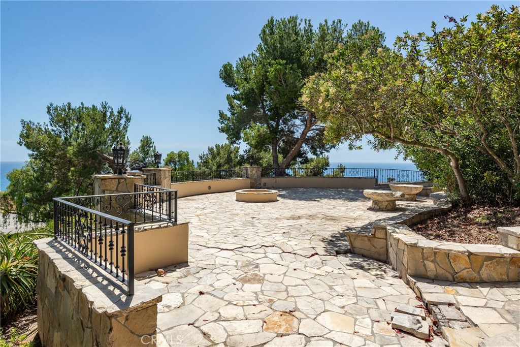1 Peppertree Drive