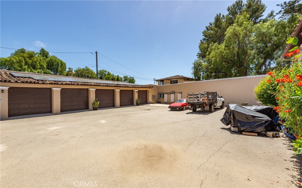 1 Peppertree Drive