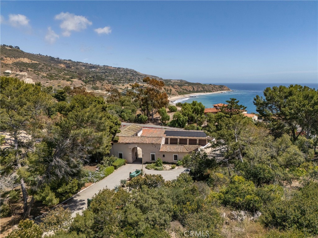 1 Peppertree Drive