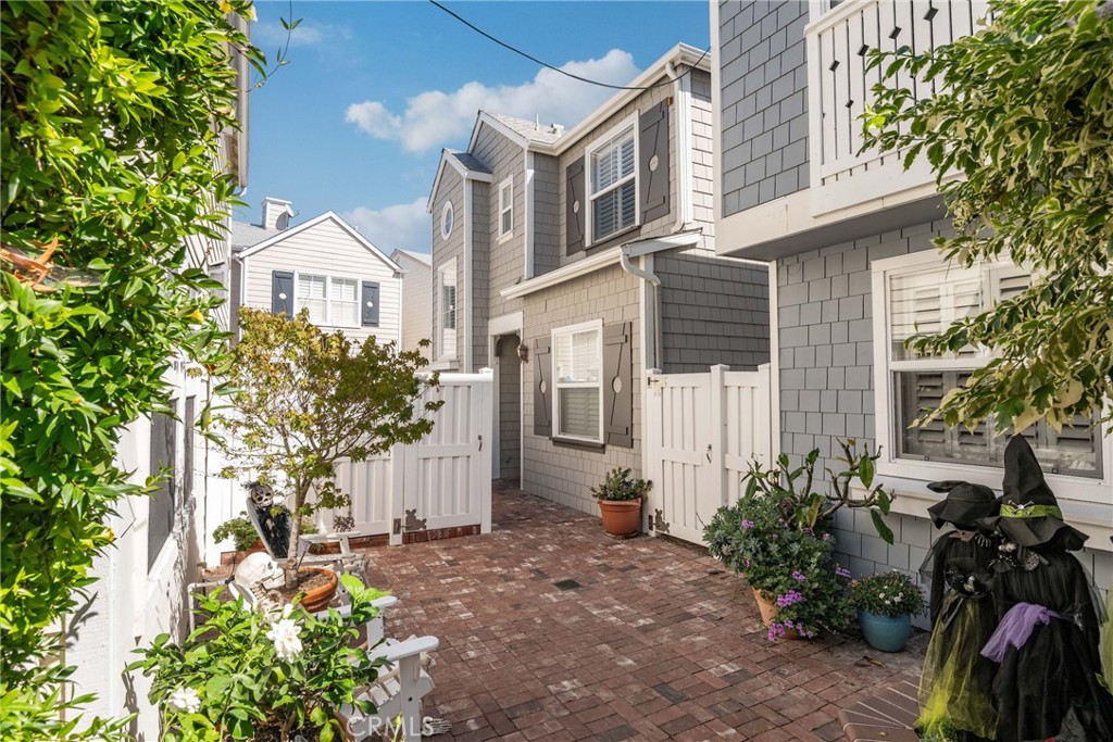 1800 S Pacific Coast Redondo Beach Ca Us 90277 Pv26226125