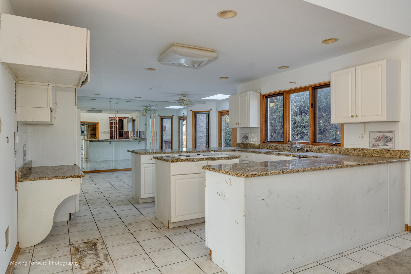 3331 Santa Fe Trail