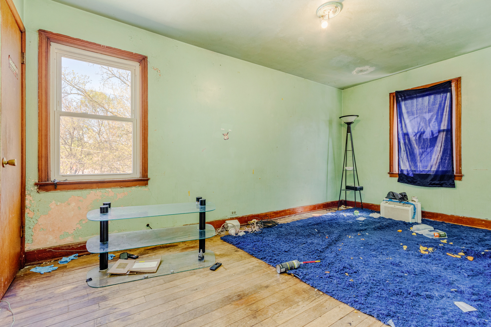2050 W 76th Street