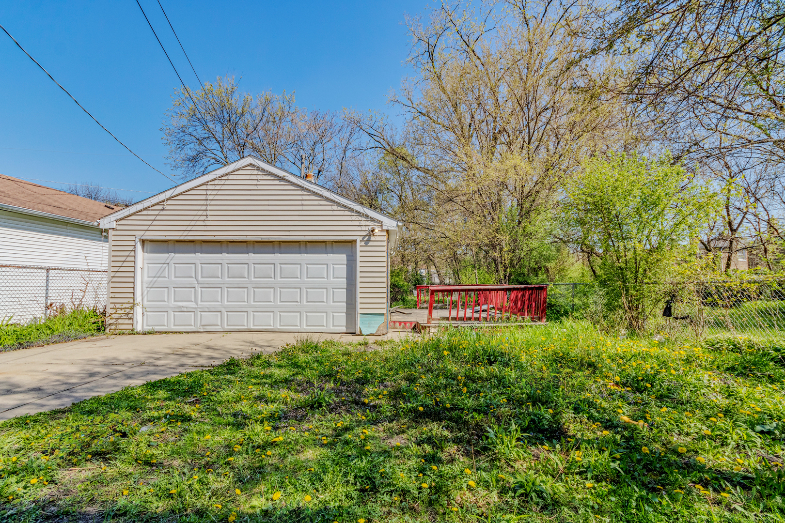2050 W 76th Street