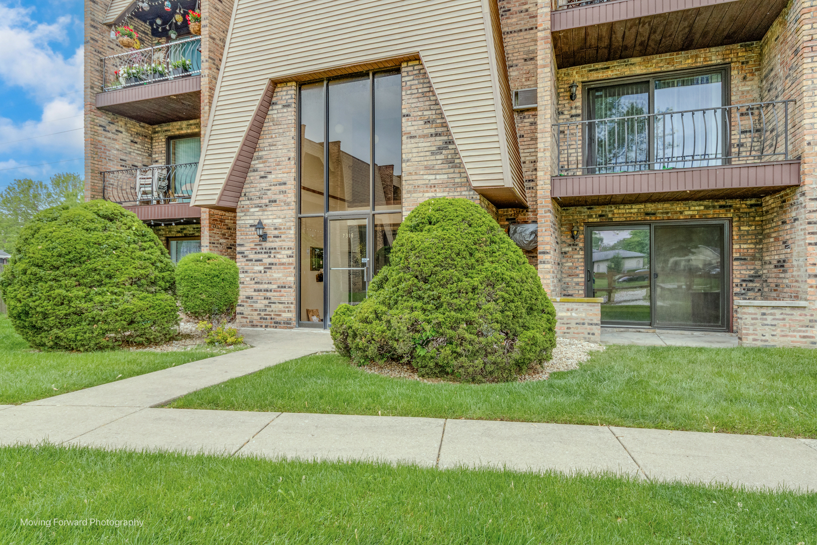 7316 Blackstone Avenue Unit: 31