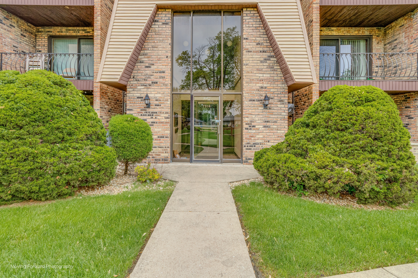 7316 Blackstone Avenue Unit: 31