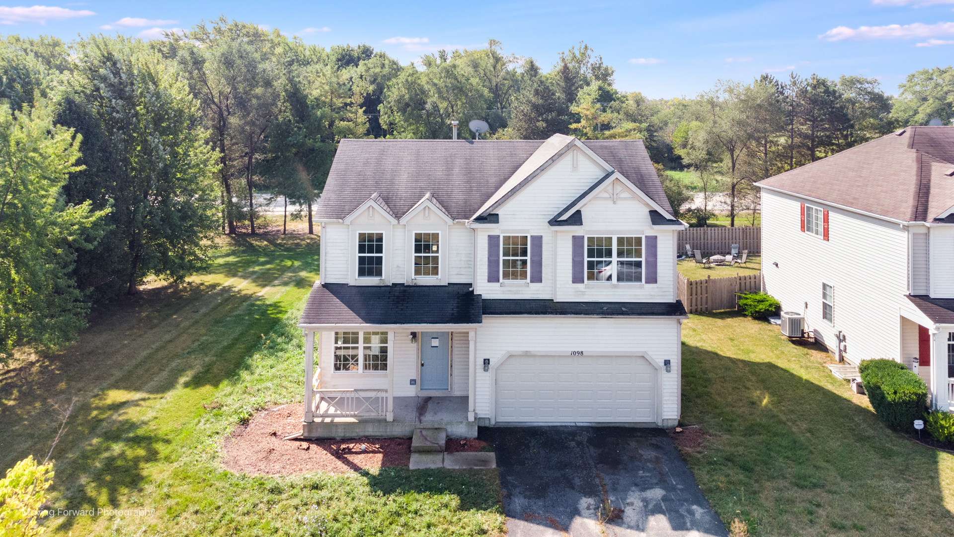 1098 Walker Court