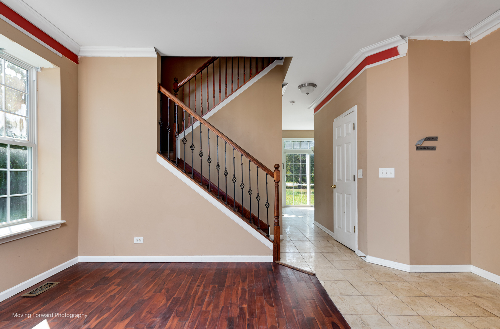1098 Walker Court