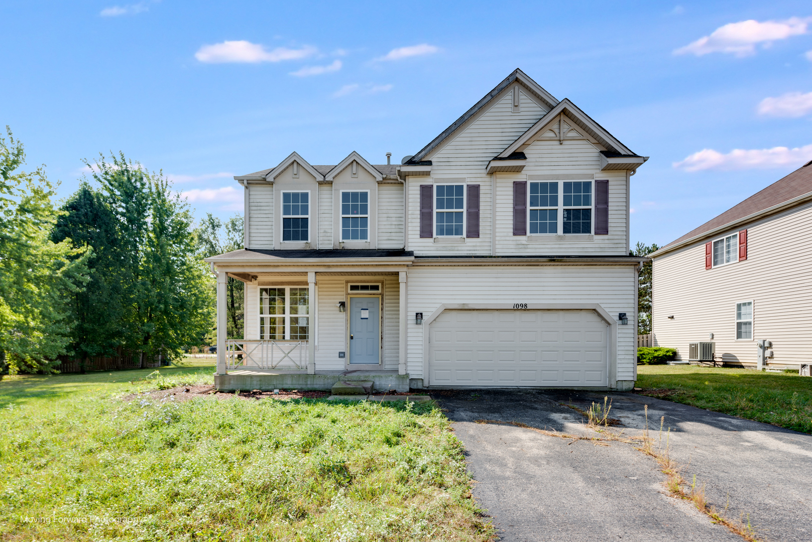 1098 Walker Court