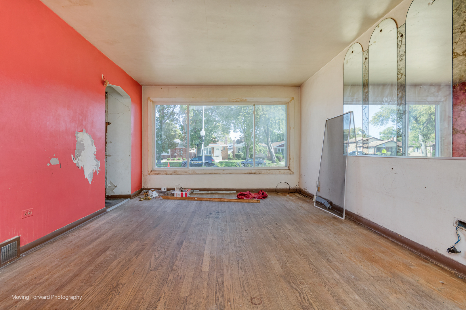 8414 S King Drive