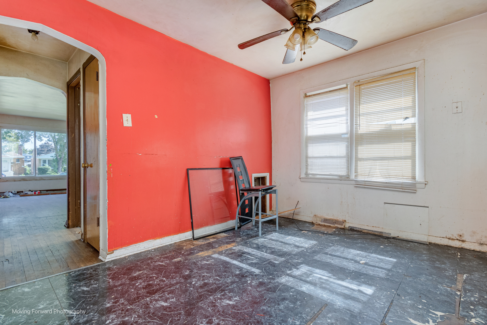 8414 S King Drive