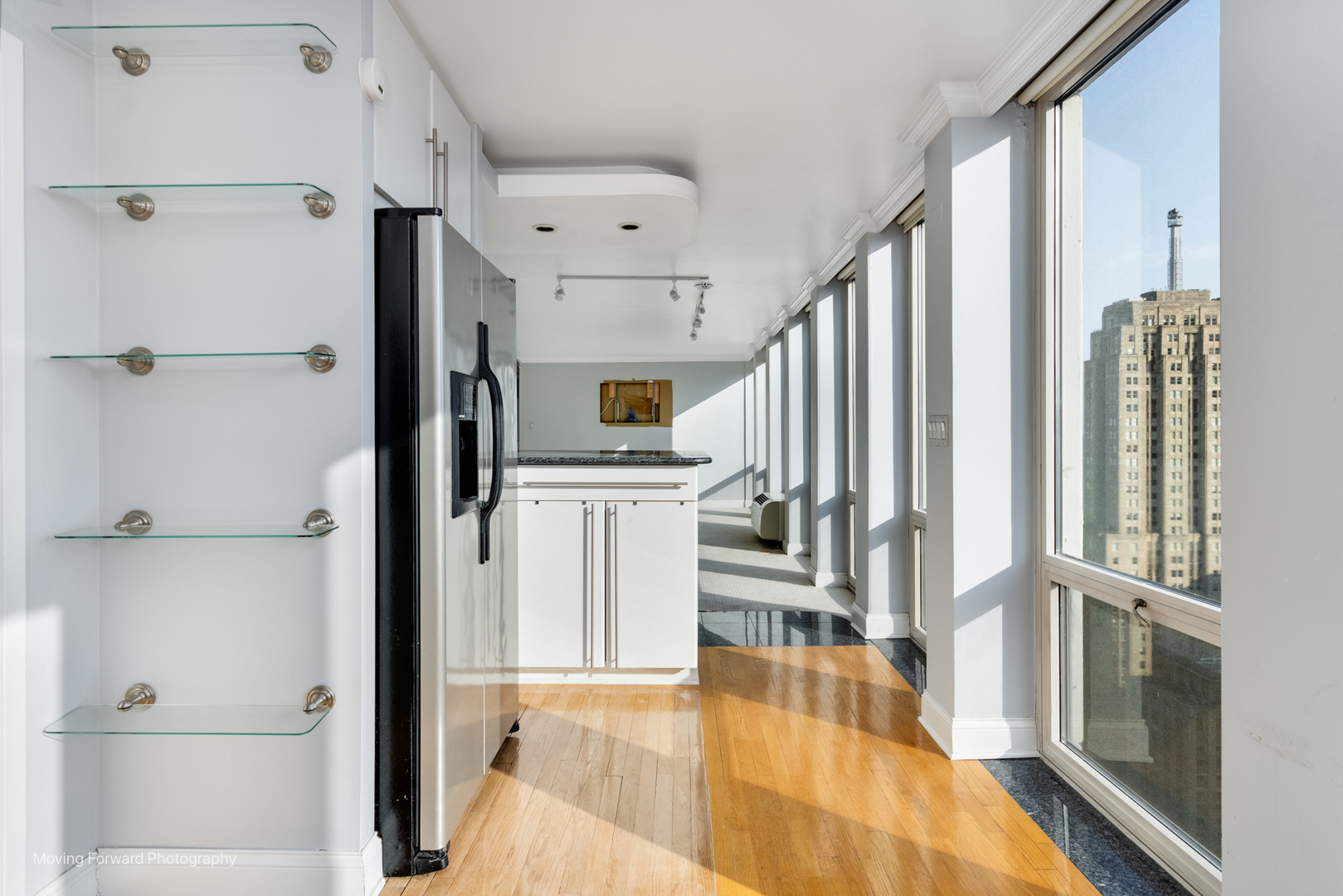 111 E Chestnut Street Unit: 40C
