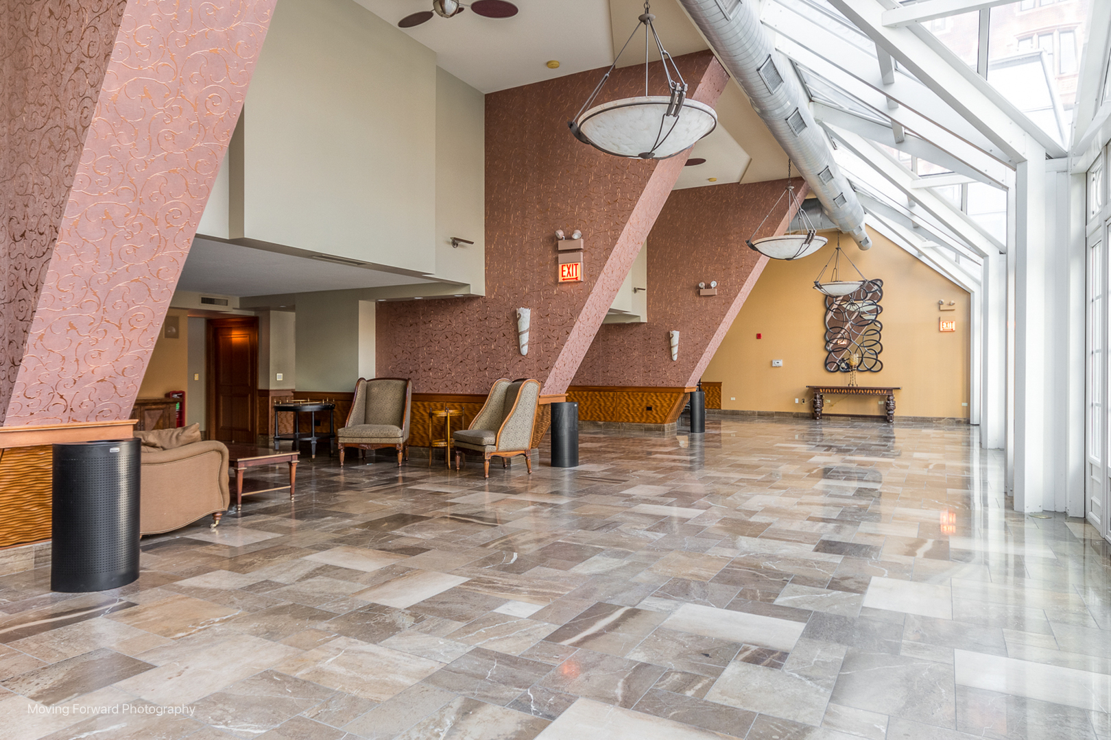111 E Chestnut Street Unit: 40C
